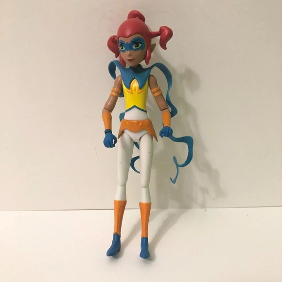Mysticons  Action Figure Piper 6.5 Inch Figure Playmates - Picture 1 of 15